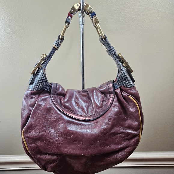Auth LOUIS VUITTON SNAKESKIN TRIMMED MONOGRAM KALAHARI PM Bag Limited $4800 - Picture 2 of 12